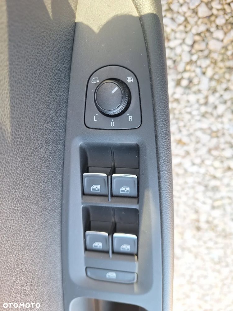 Seat Leon 2.0 TDI DPF FR - 12