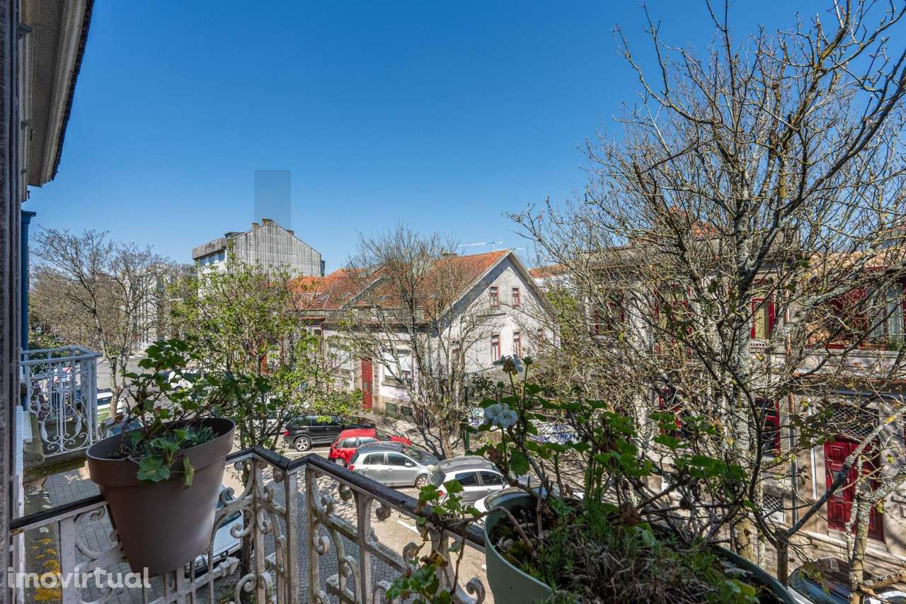 Moradia/Prédio - Bonfim (Porto) - Grande imagem: 2/32