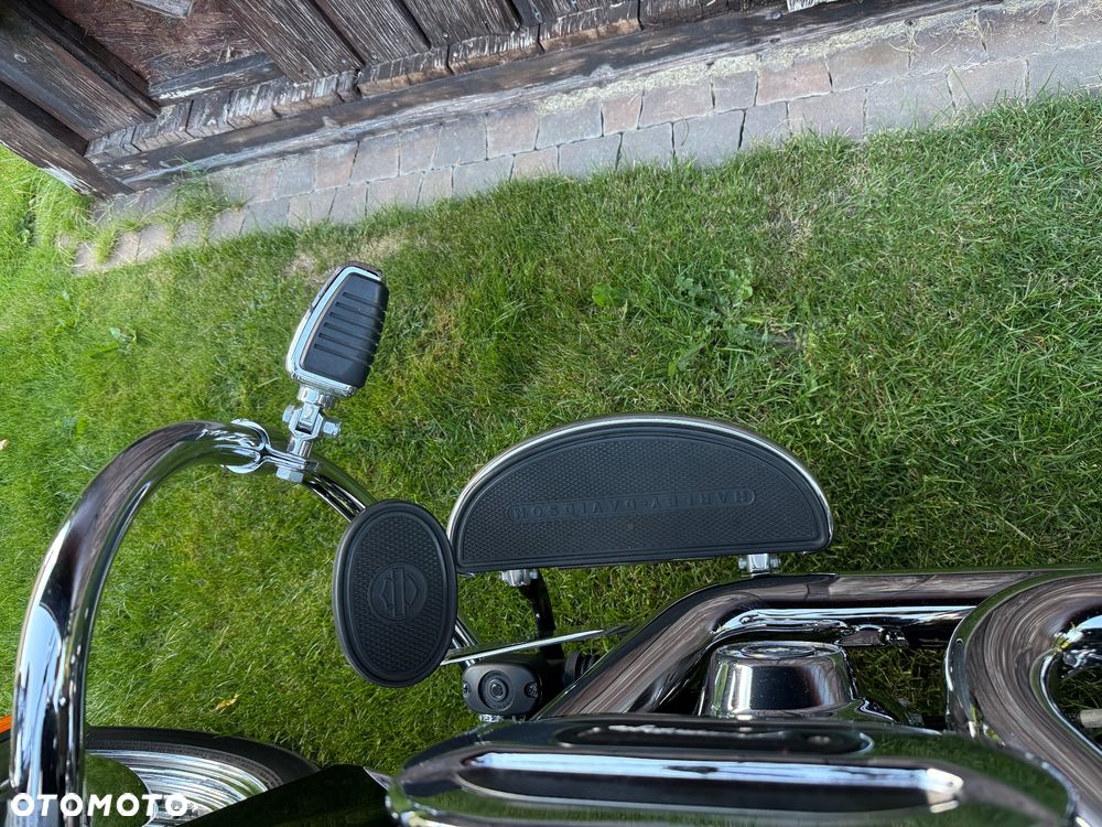 Harley-Davidson Softail Heritage Classic - 14