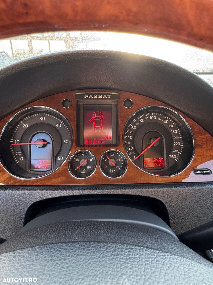 Volkswagen Passat 2.0 TDI Highline DPF DSG - 9