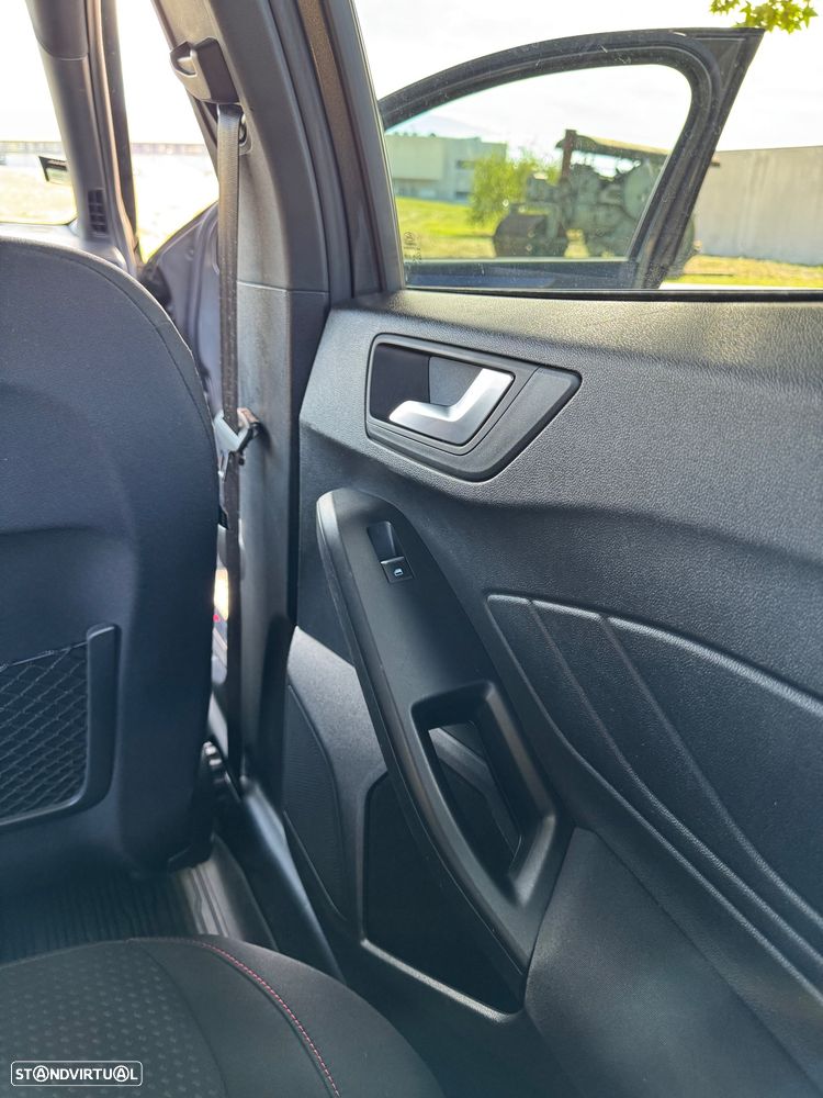 Ford Focus - 16