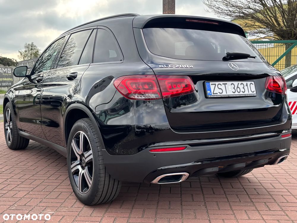 Mercedes-Benz GLC 200 d 4-Matic - 4
