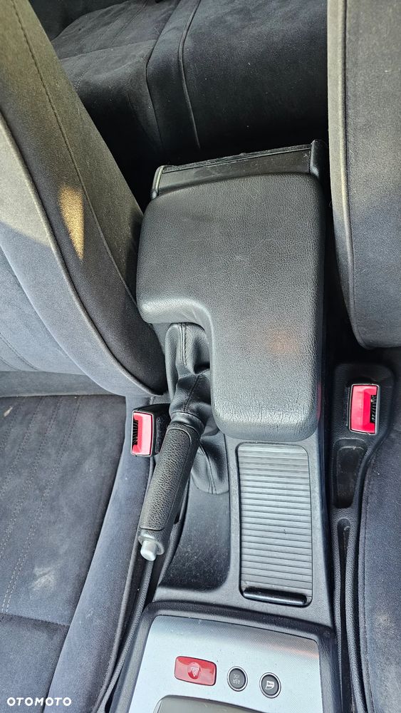 Alfa Romeo 159 1.9JTDM Q-Distinctive - 24