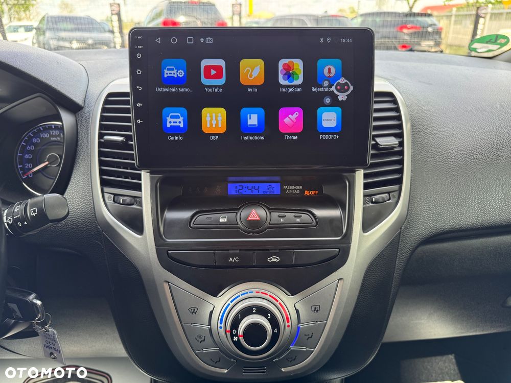 Hyundai ix20 - 25