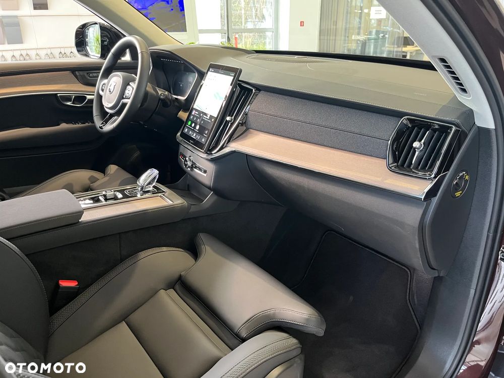 Volvo XC 90 T8 AWD Plug-In Hybrid Ultra Dark 7os - 10