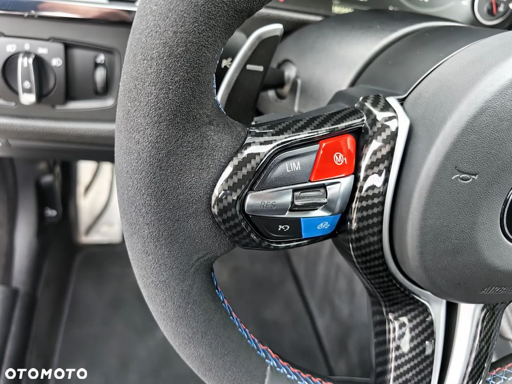 BMW M4 Coupe DKG - 26