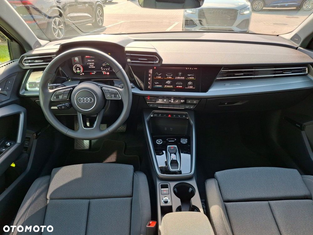 Audi A3 Sportback - 16
