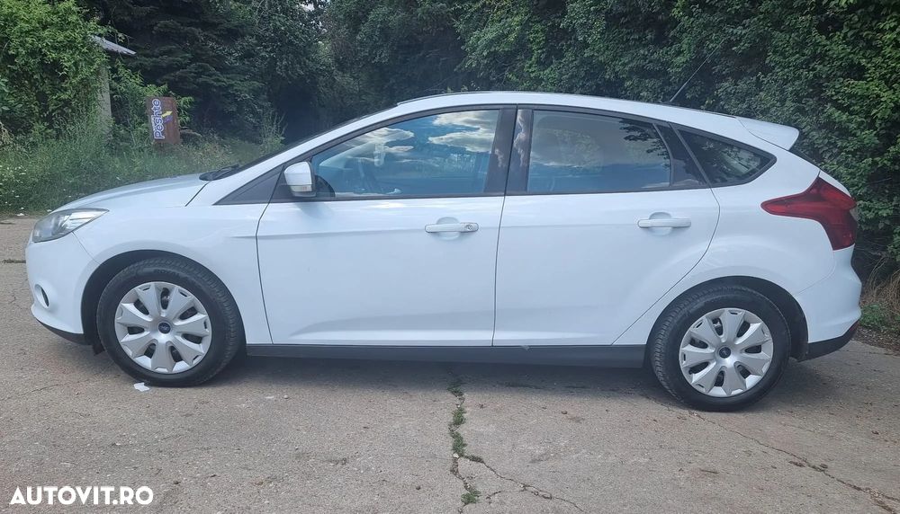Ford Focus 1.6 TDCI DPF Trend - 10