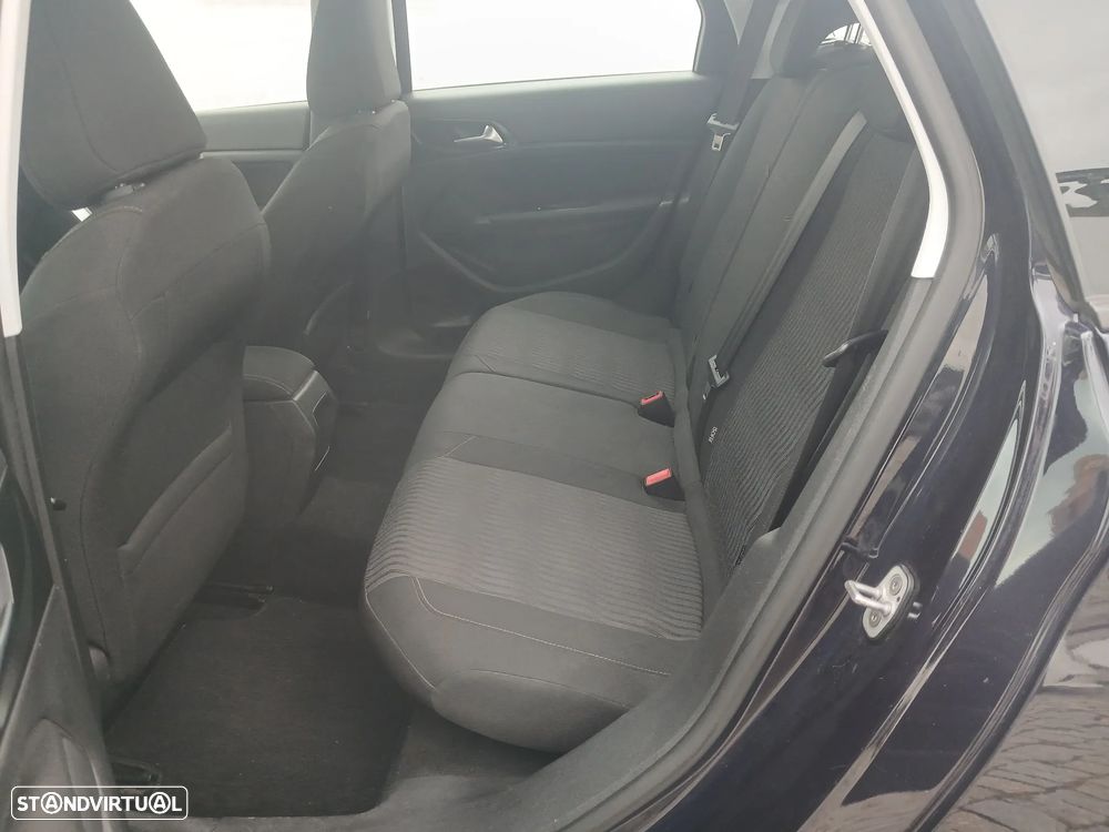 Peugeot 308 SW BlueHDi 120 Stop & Start Style - 9