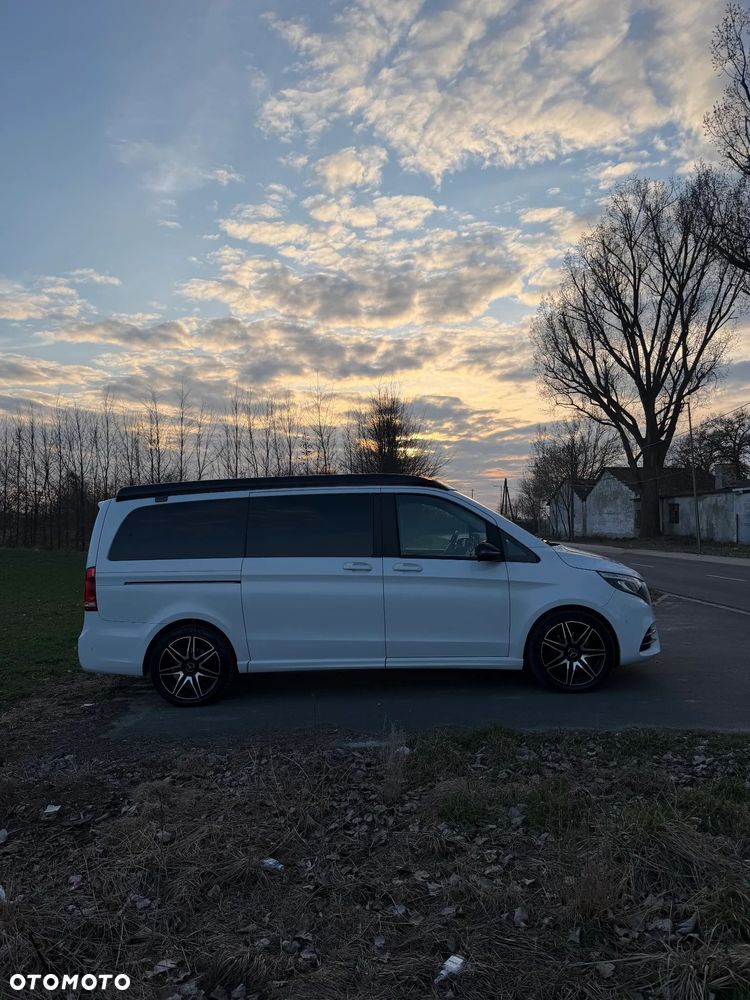 Mercedes-Benz Klasa V - 2