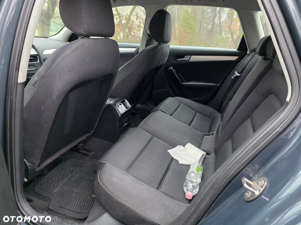 Audi A4 Avant 2.0 TDI DPF multitronic Ambiente - 13