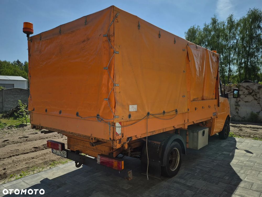 Mercedes-Benz Sprinter - 3