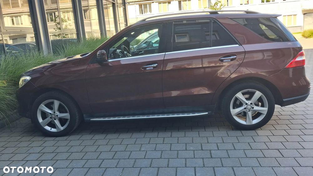 Mercedes-Benz ML 350 BlueTec 4-Matic - 5