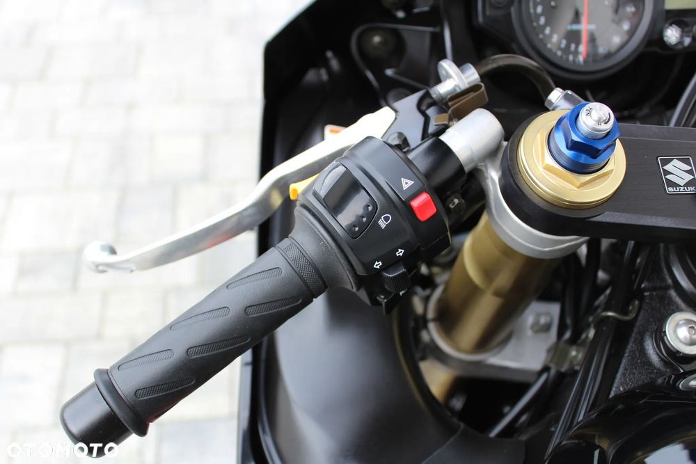 Suzuki GSX-R - 18