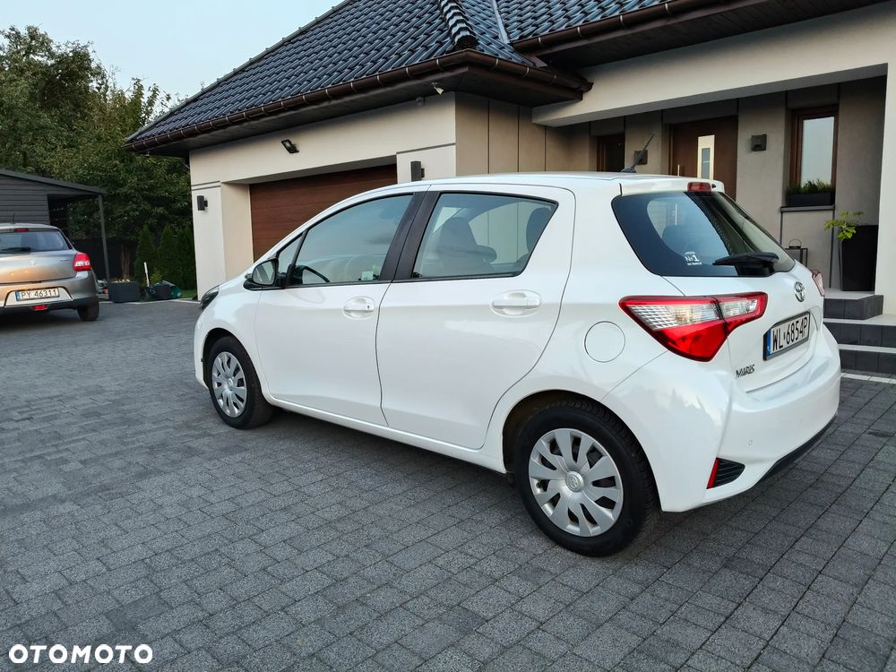 Toyota Yaris 1.5 Active - 8