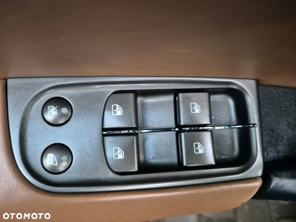 Lancia Thesis 2.4 Multijet Comfotronic Emblema - 8