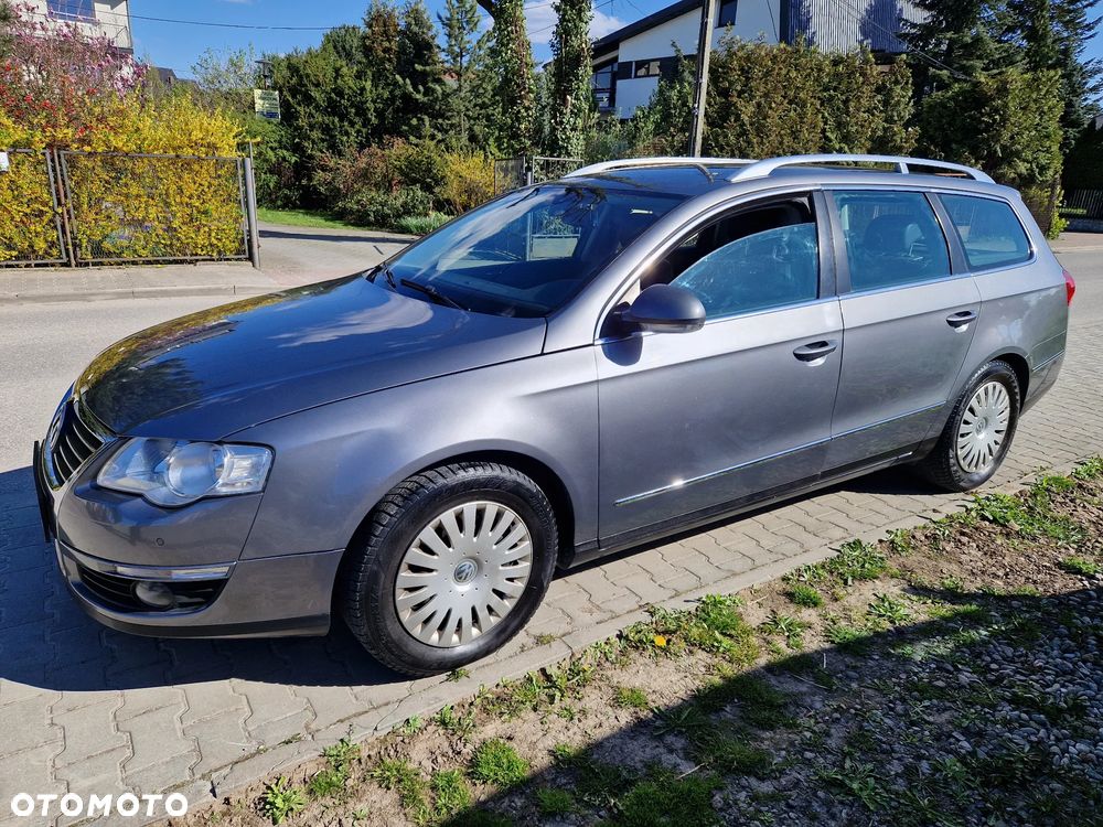 Volkswagen Passat 2.0 TDI DPF Highline - 13