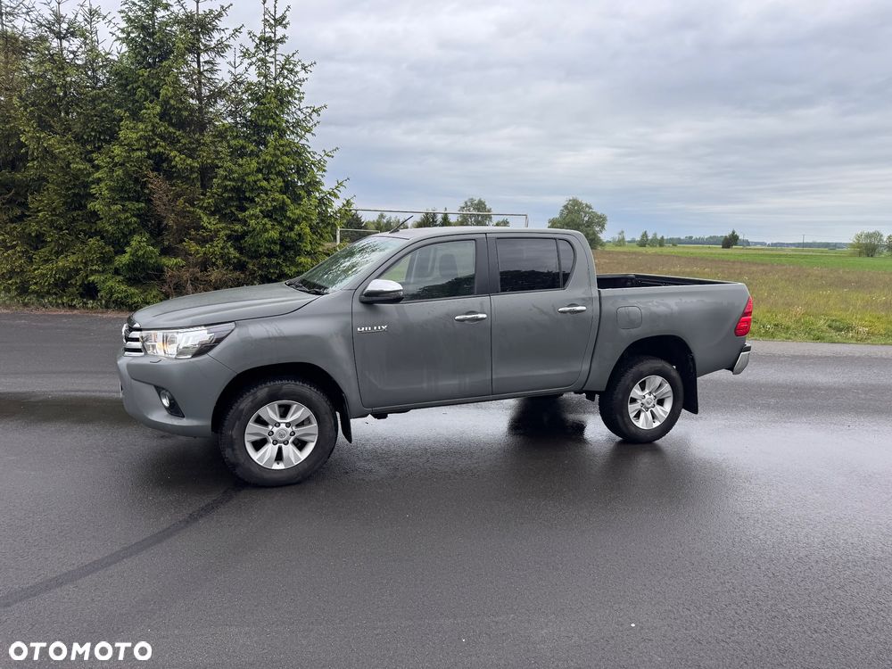 Toyota Hilux 2.4 D-4D Double Cab Selection 4x4 - 3
