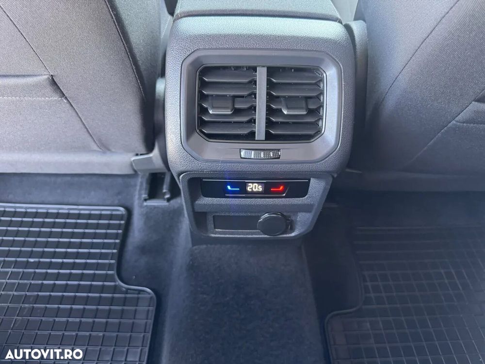 Volkswagen Tiguan - 13