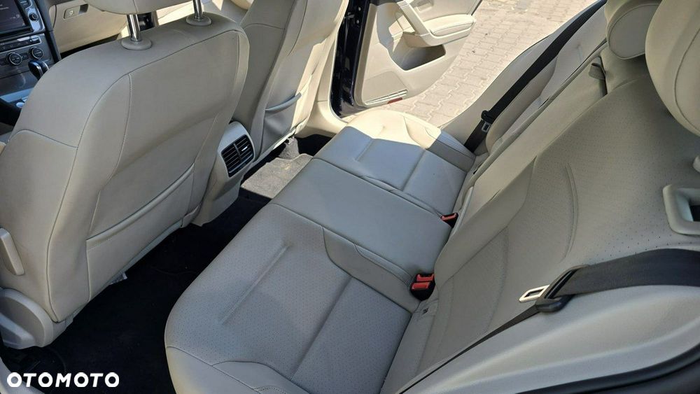 Volkswagen Golf - 12