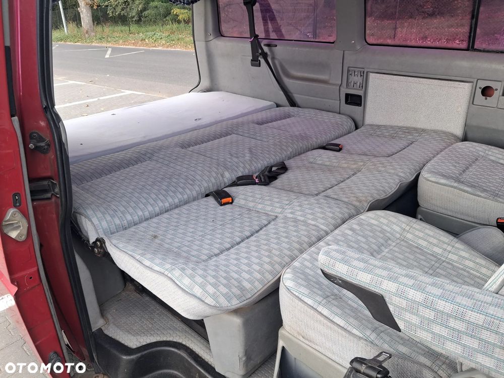 Volkswagen Transporter - 13
