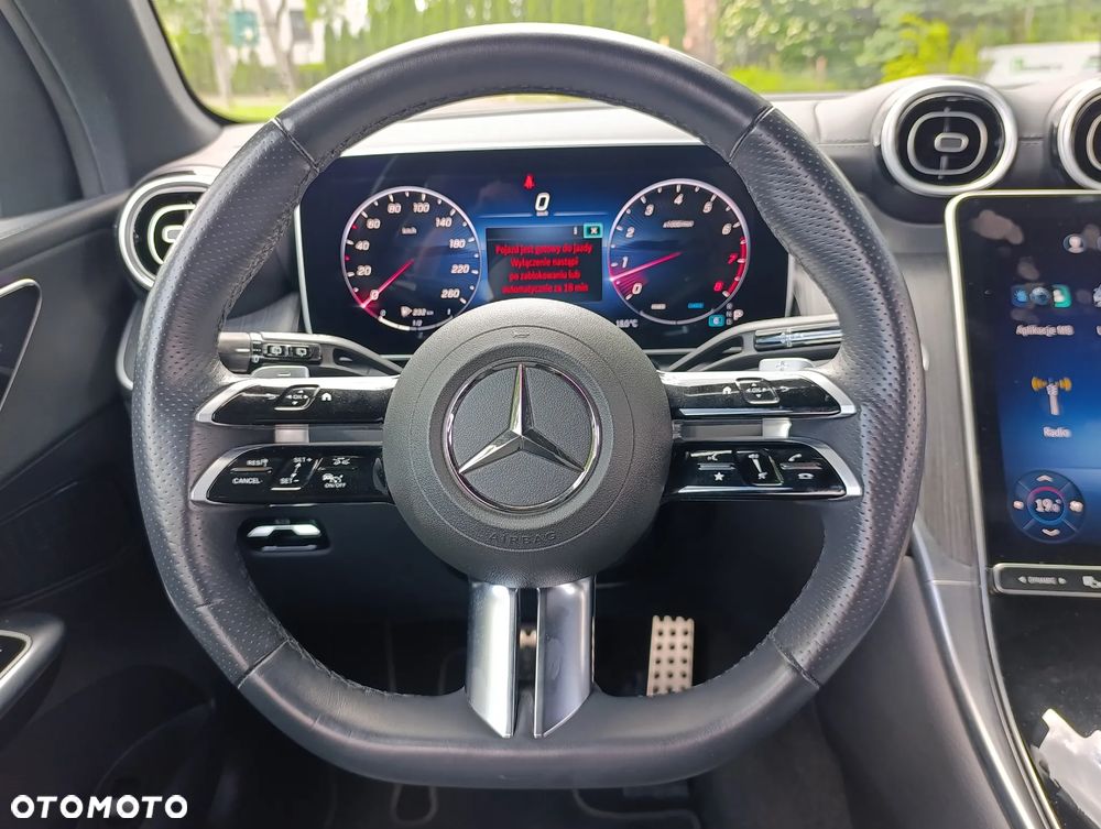 Mercedes-Benz GLC - 11