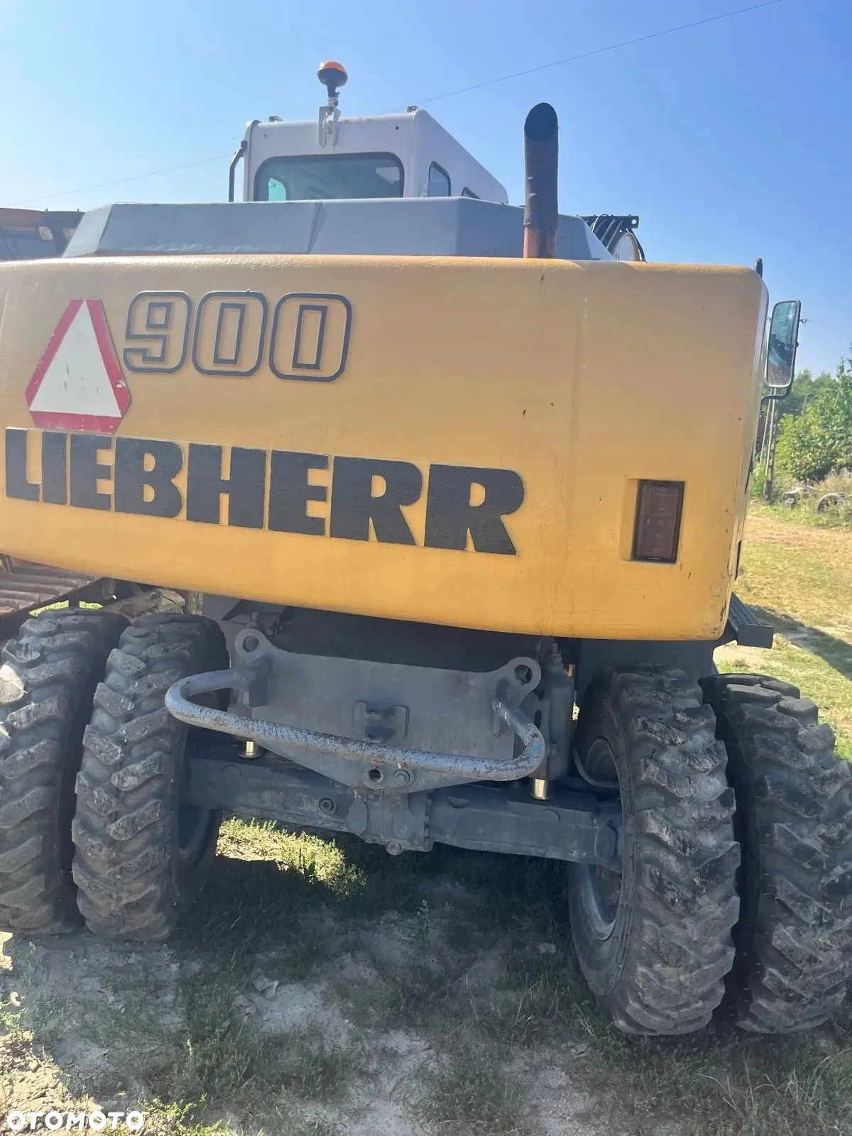 Liebherr 900B - 6