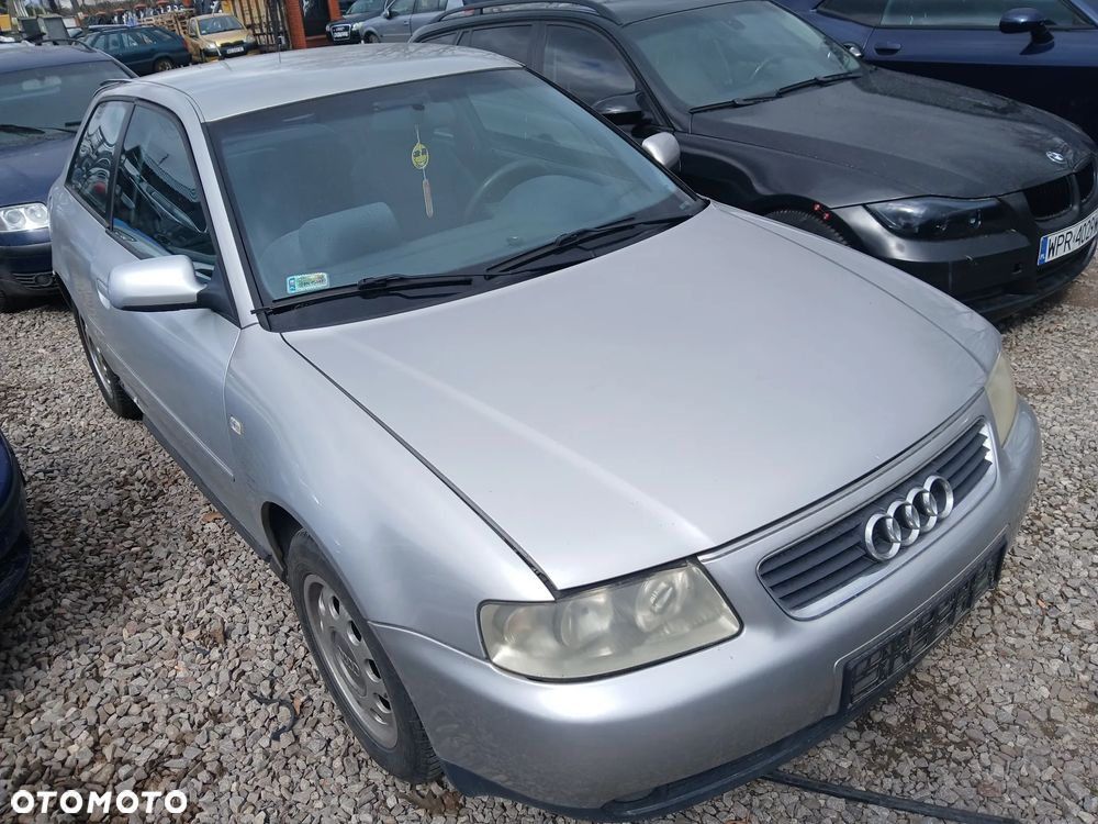 audi a3 8l ly7w maska zderzak lampa grill błotnik drzwi zbiornik paliwa szyba lusterko klamka - 1