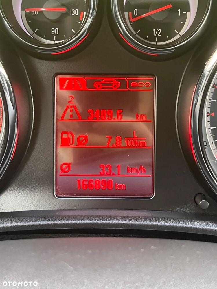 Opel Astra 1.4 T Sport - 11