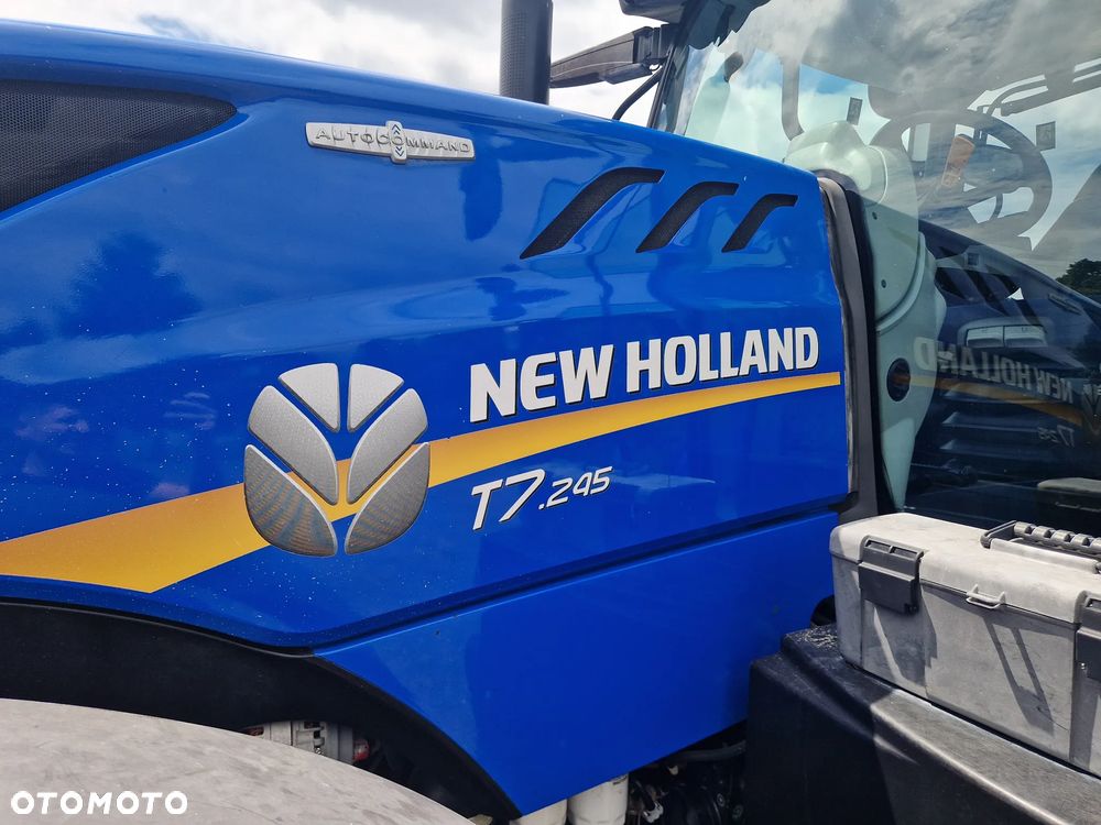 New Holland T7.245 AUTOCOMMAND PNEUMATYKA - 25