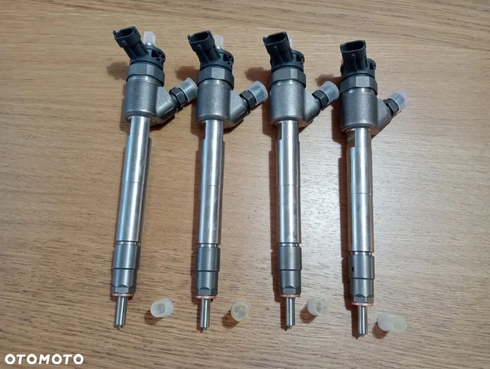 WTRYSK WTRYSKIWACZ BOSCH  0445110955 9828959880 NOWY