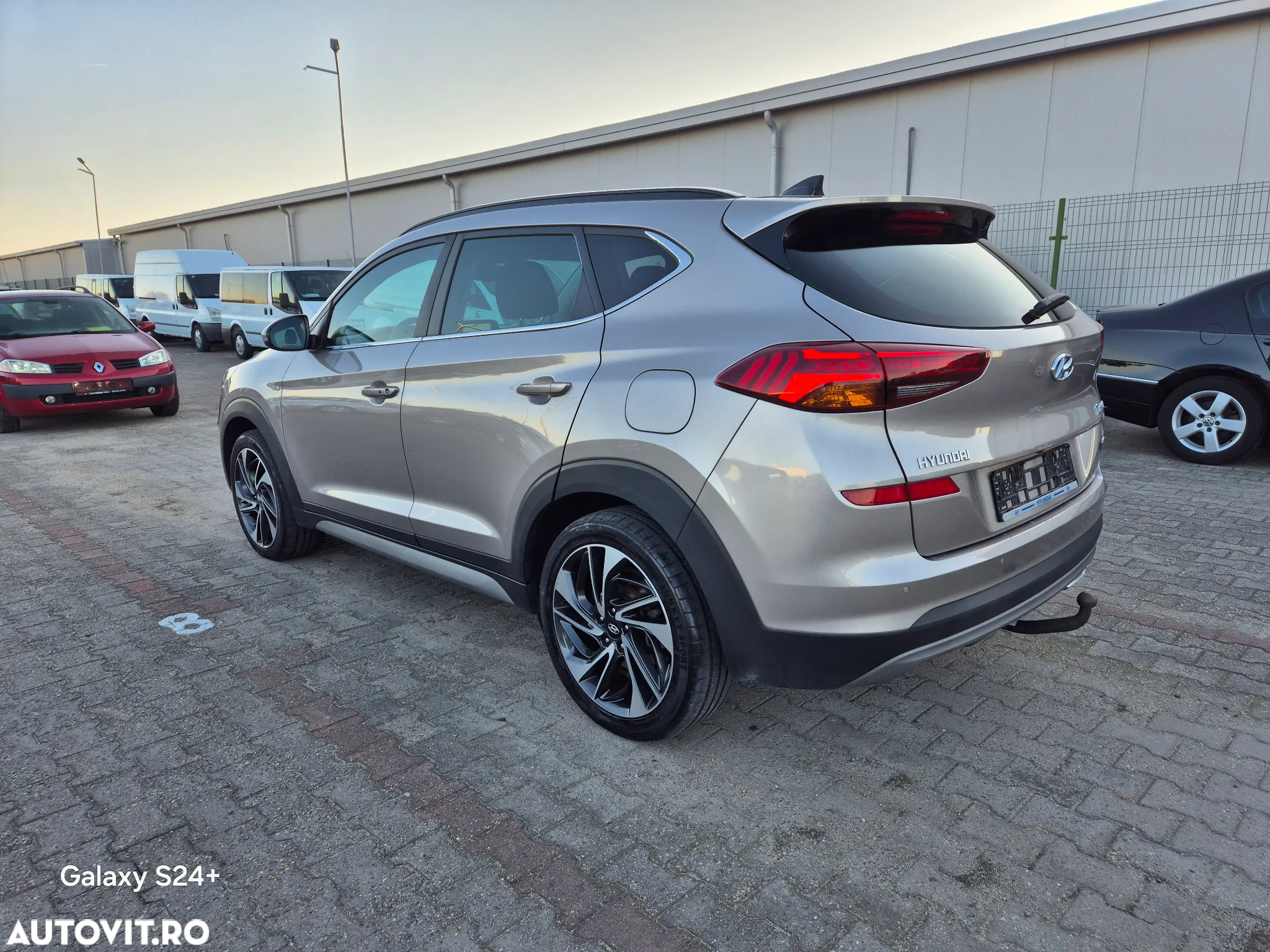 Hyundai Tucson 2.0 CRDI 4WD 6AT Premium+ - 5