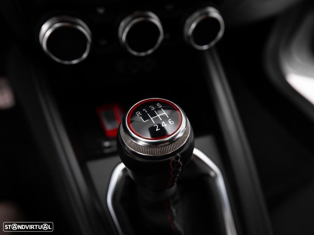 Renault Clio 1.5 Blue dCi RS Line - 17