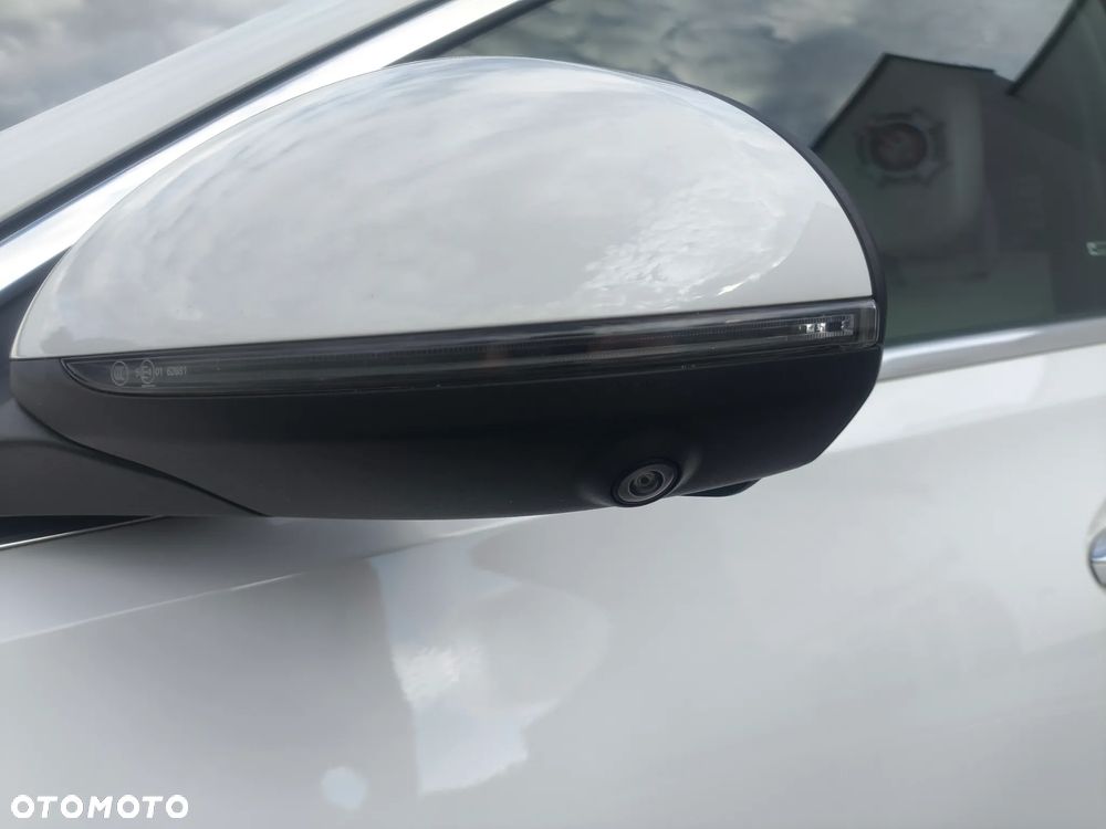 Mercedes-Benz Klasa C 200 d mHEV Avantgarde - 40