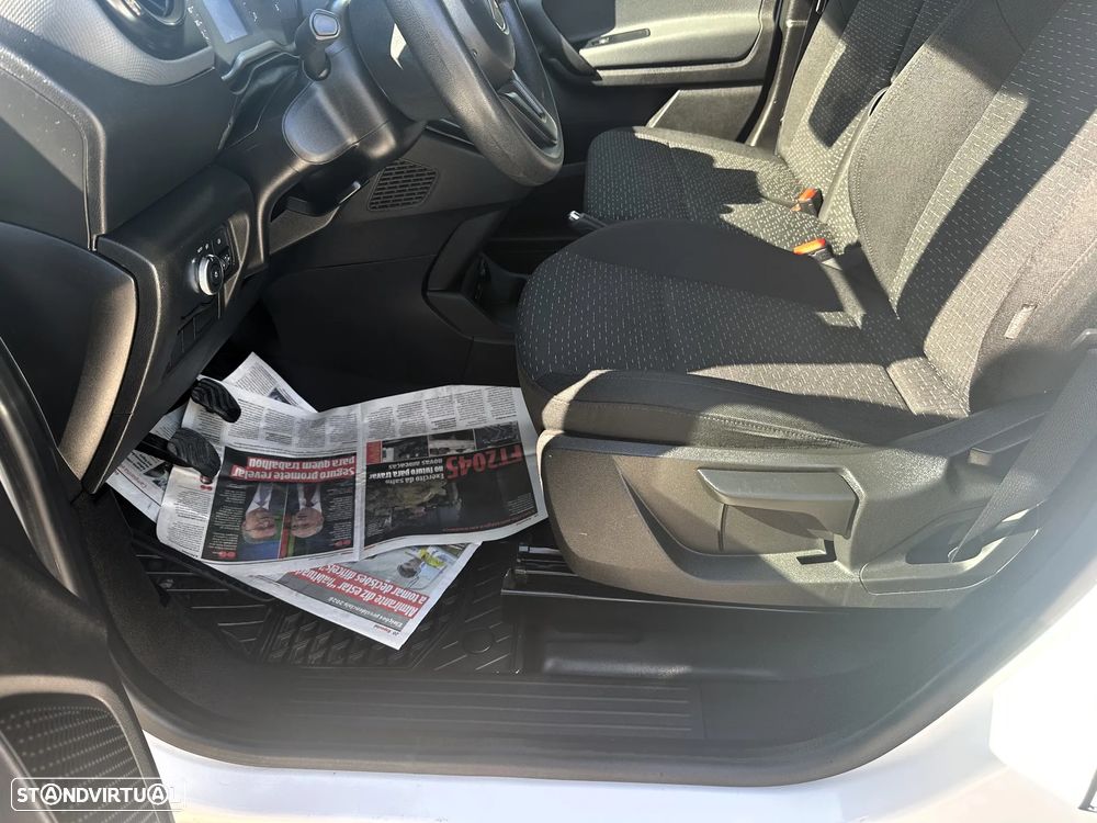 Mercedes-Benz CITAN 110 CDI 3 LUGARES IVA DEDUTIVEL - 16
