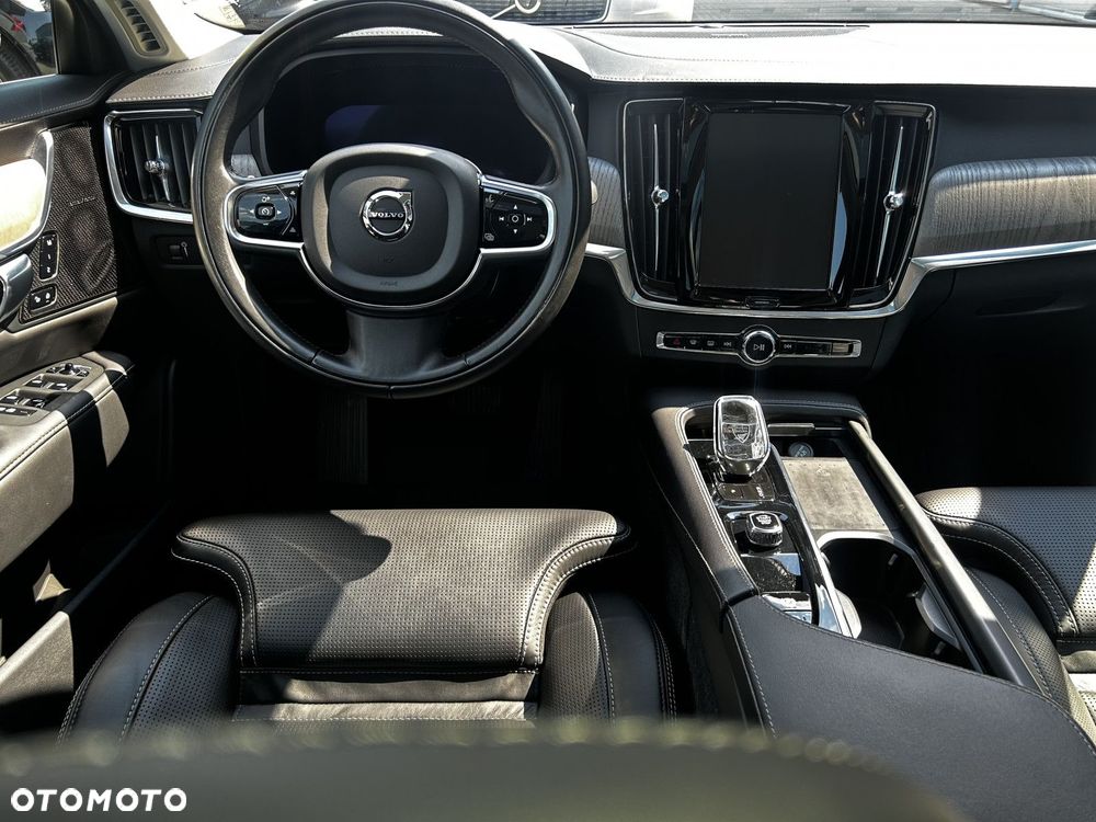 Volvo S90 - 14