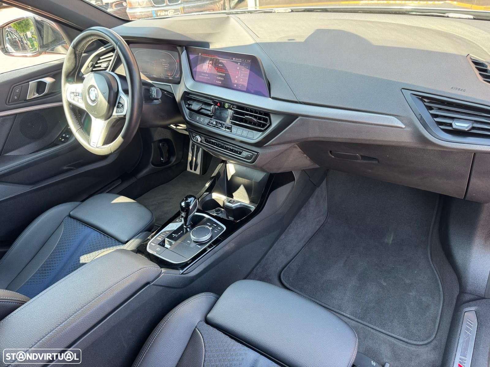 BMW 116 d Pack Desportivo M Auto - 39