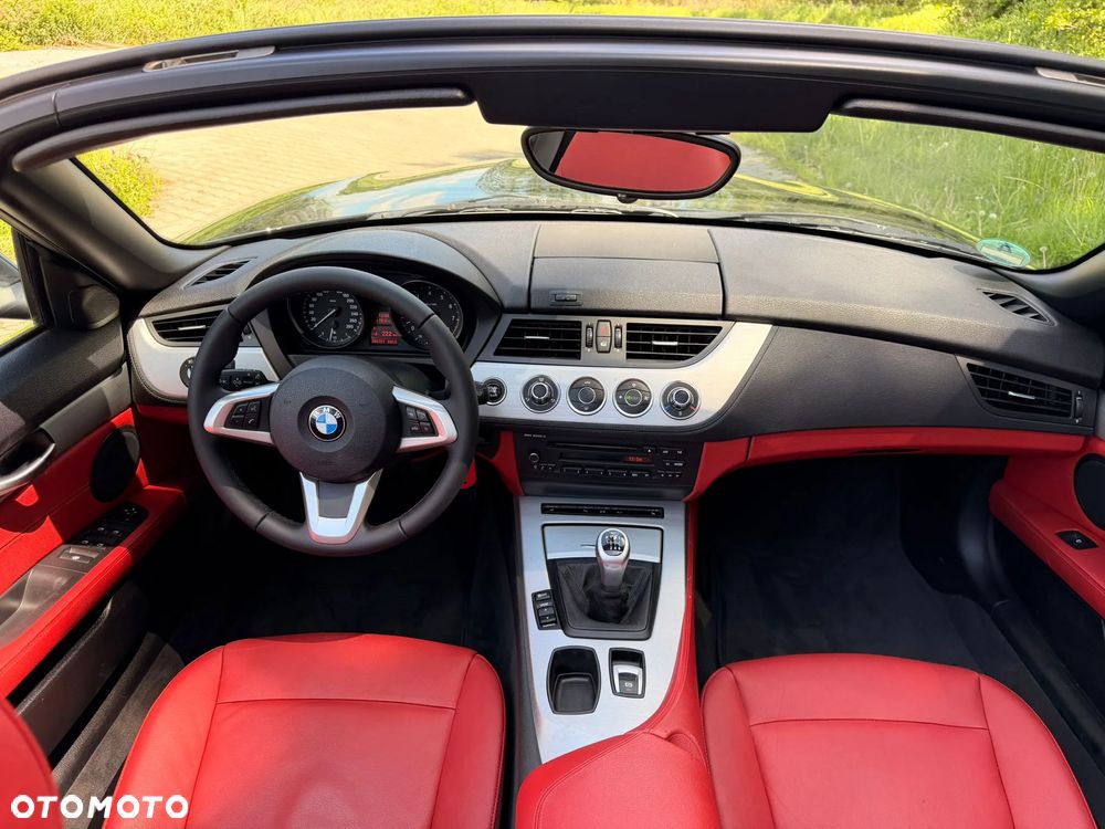 BMW Z4 sDrive23i - 14