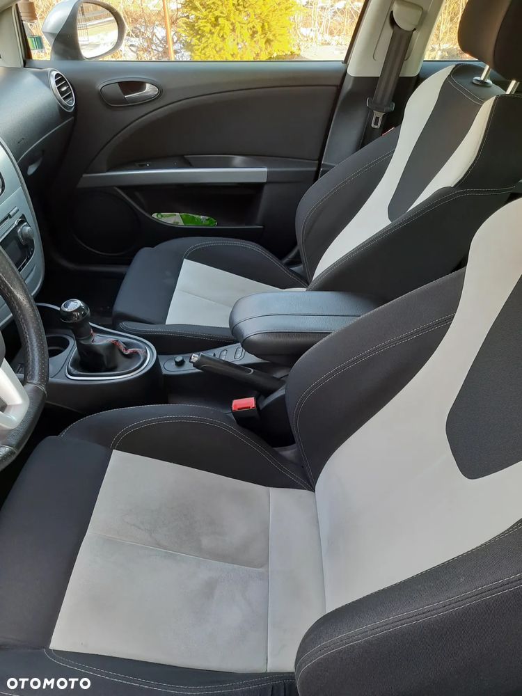 Seat Leon 1.8 TSI R edition - 10