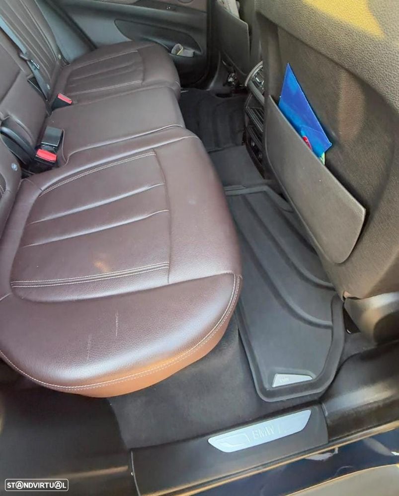 BMW X5 sDrive25d Sport-Aut. - 7