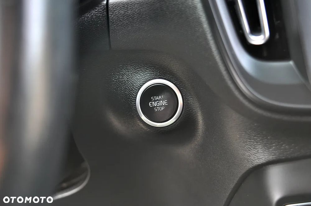 Volvo XC 40 D3 Momentum - 33