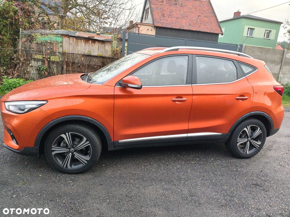 MG ZS - 7
