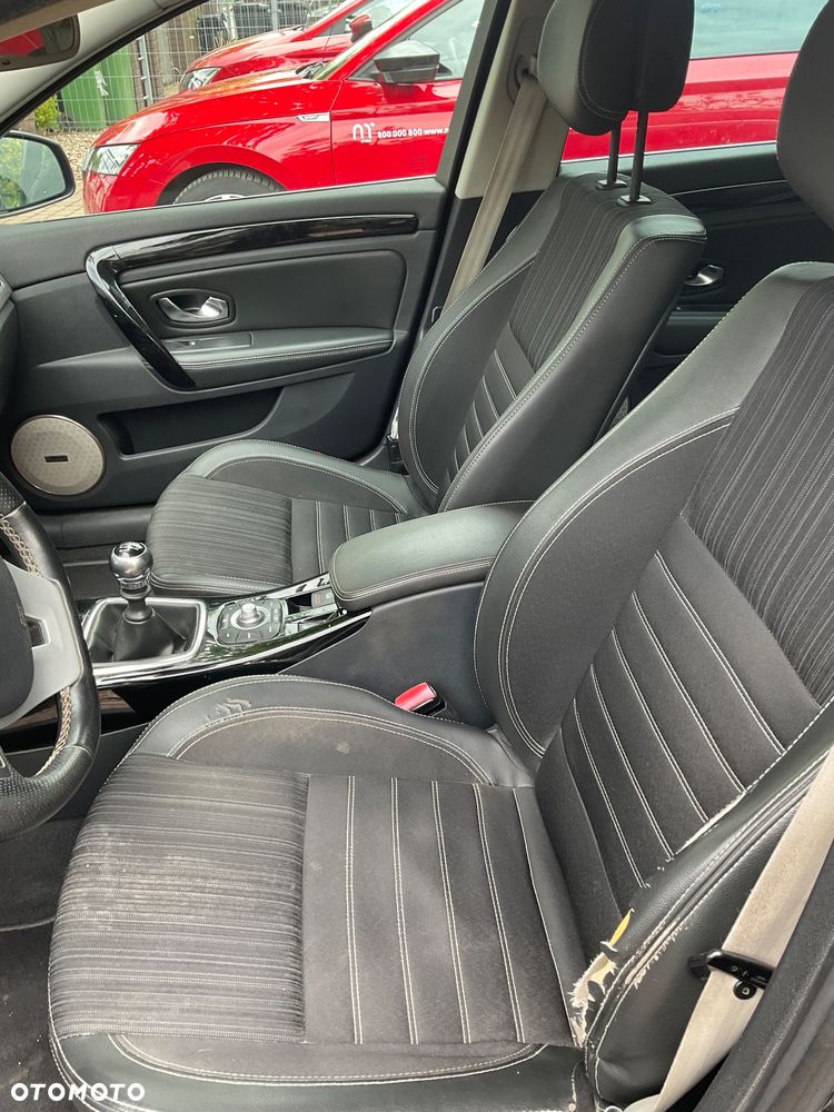 Renault Laguna 2.0 dCi Black Edition - 15