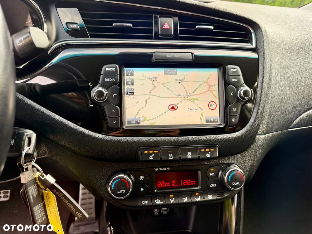 Kia Ceed 1.6 CRDi L - 22