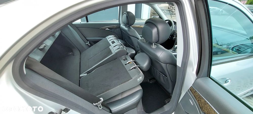 Mercedes-Benz Klasa E 200 Kompressor Automatik Avantgarde - 38