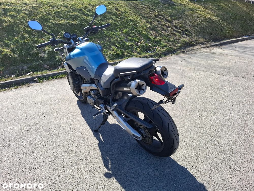 Yamaha MT - 15