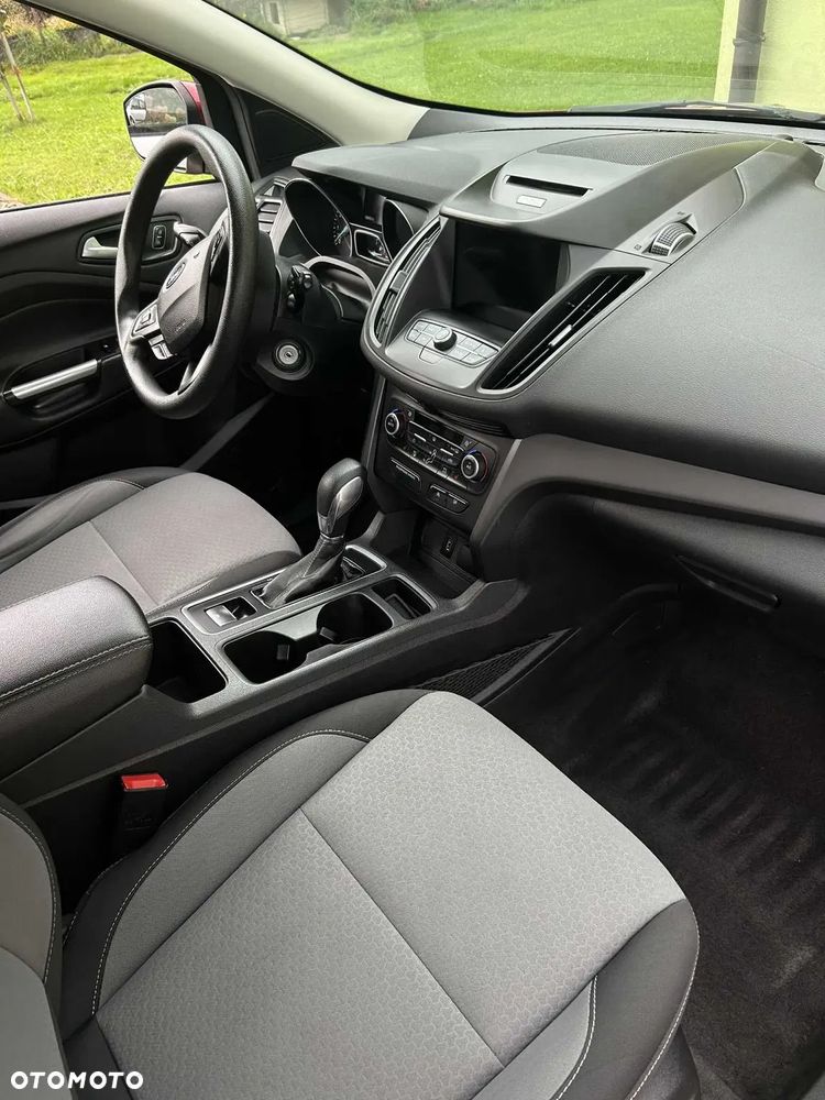 Ford Kuga - 6