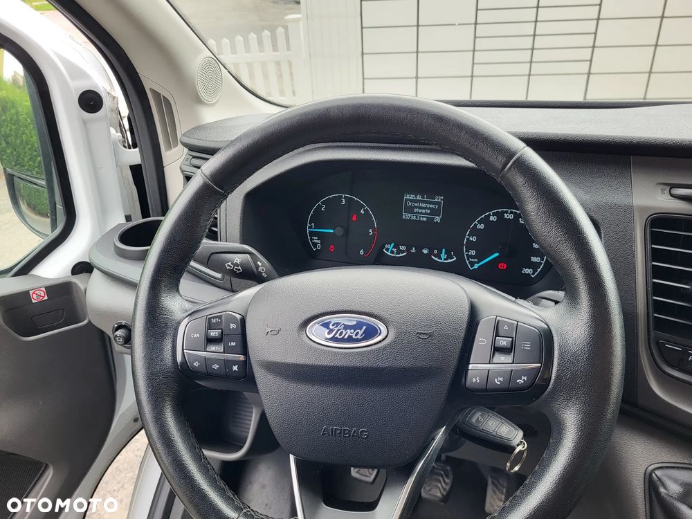 Ford Transit - 9