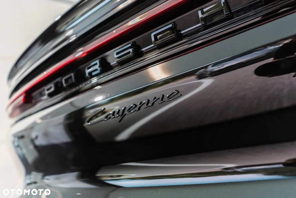 Porsche Cayenne Black Edition - 41