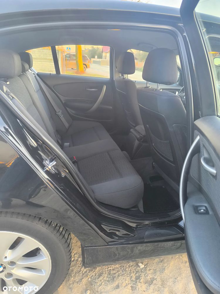 BMW Seria 1 - 14